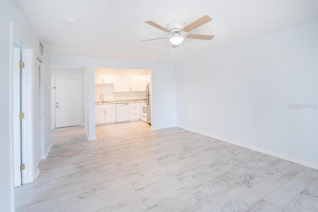 LOUGH ERNE SEC 1 CONDO - Residential