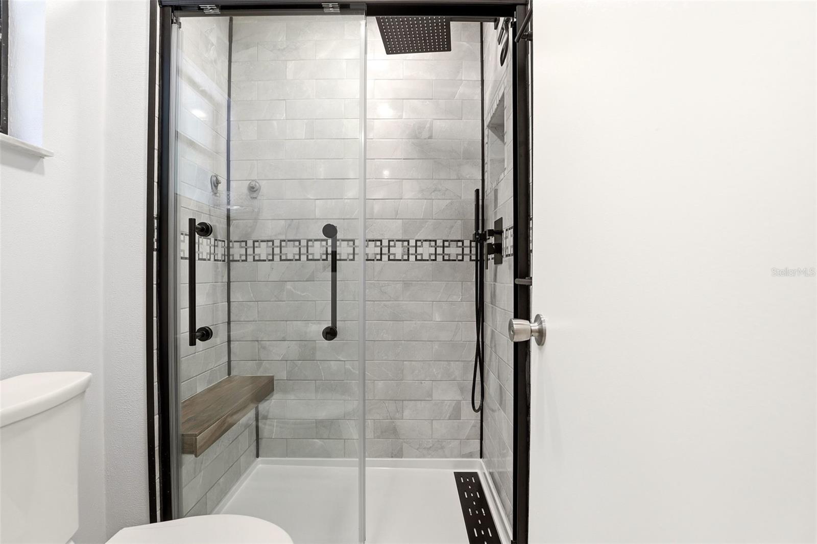 LAKE MC COY OAKS - Residential