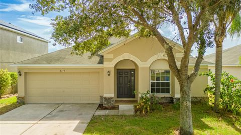 Photo of 2316 Roanoke Springs Drive, Ruskin, FL 33570 (MLS # T3467876)