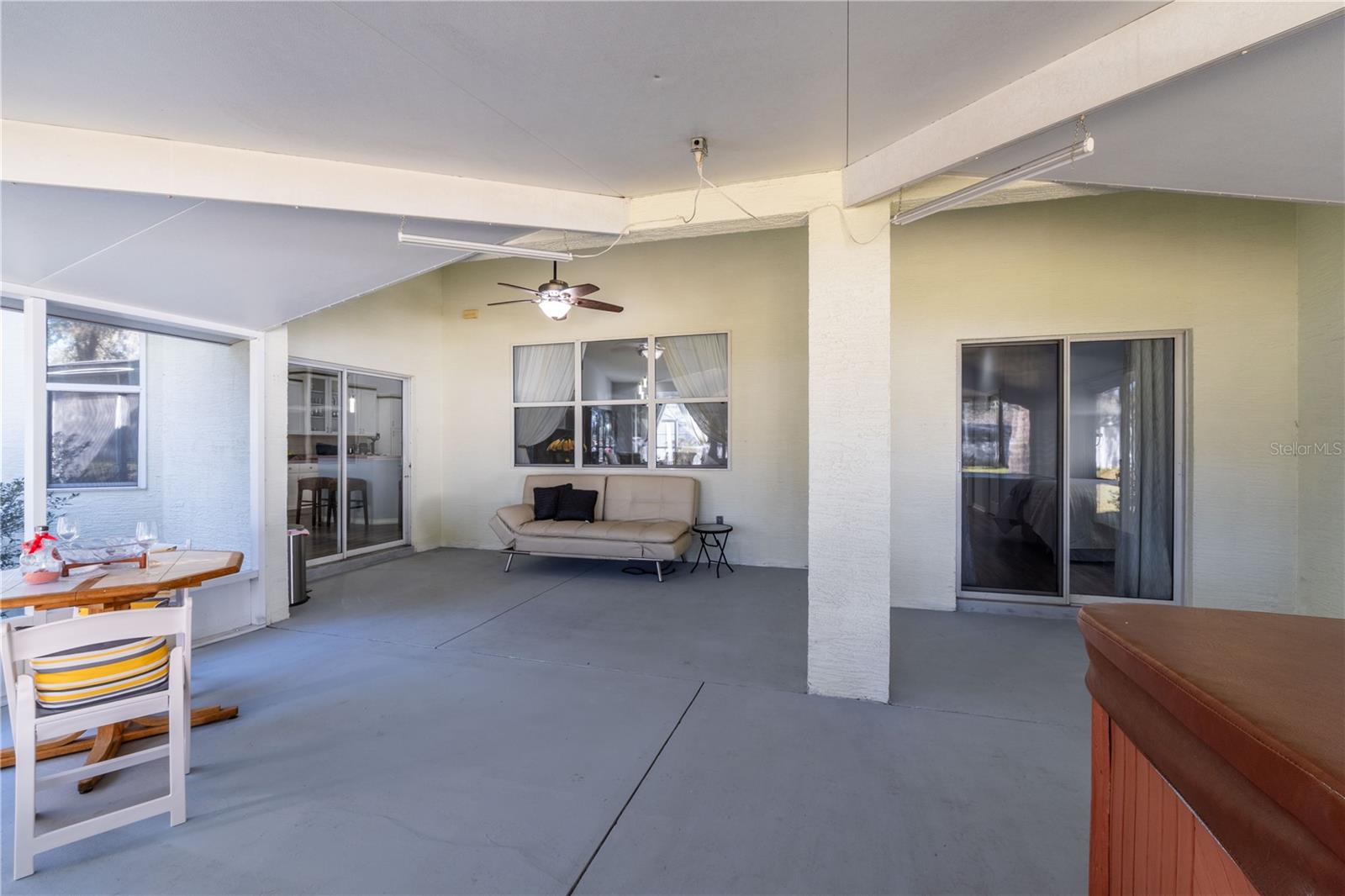 SPRING LAKE PINES SUB - Residential