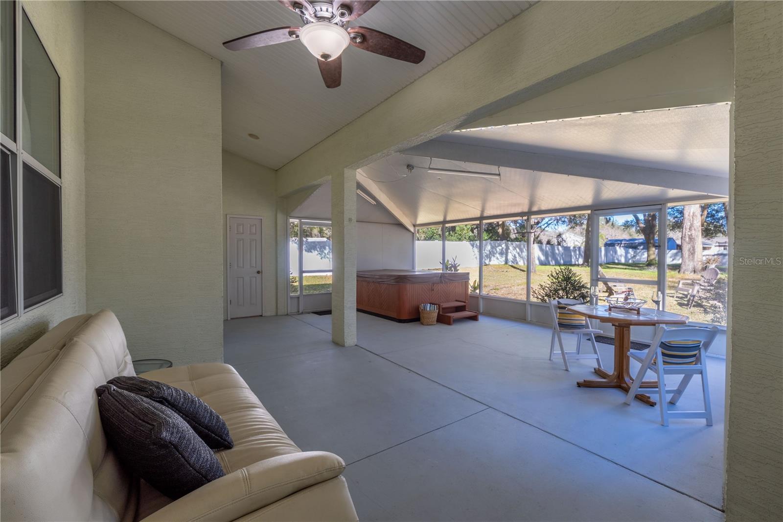 SPRING LAKE PINES SUB - Residential