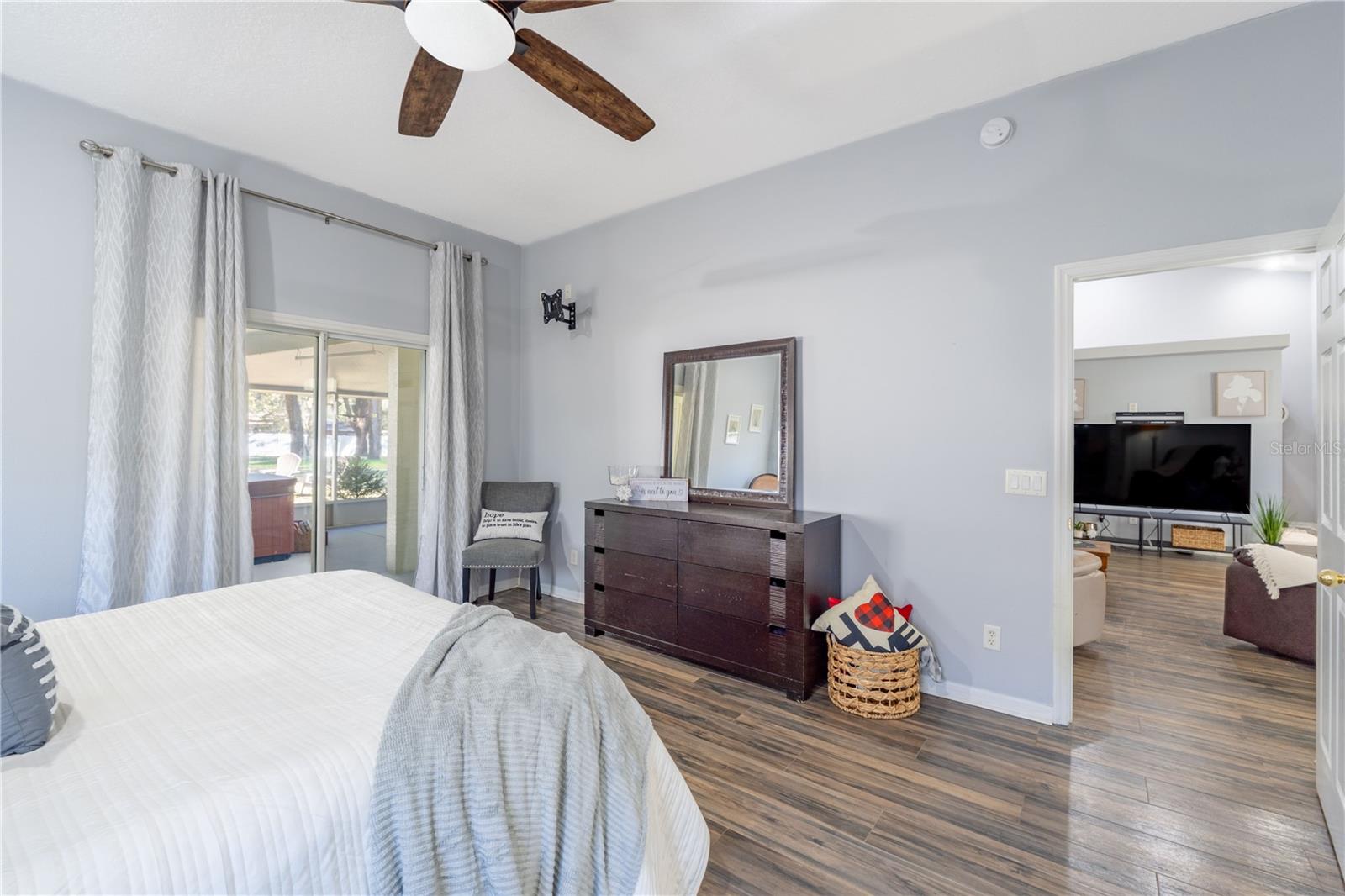 SPRING LAKE PINES SUB - Residential