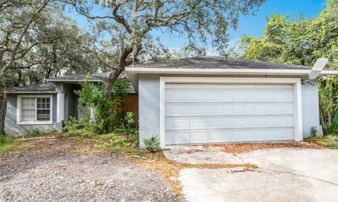 Photo of 2840 Cardinal Trail, Lake Wales, FL 33898 (MLS # TB8432148)