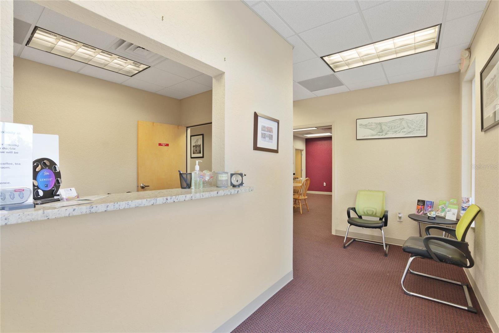 844 N STONE STREET 206