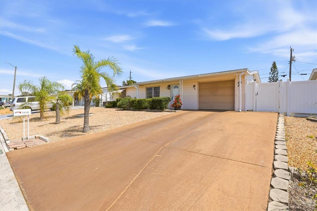 Photo of 1126 Clairborne Street, Holiday, FL 34690 (MLS # TB8491157)