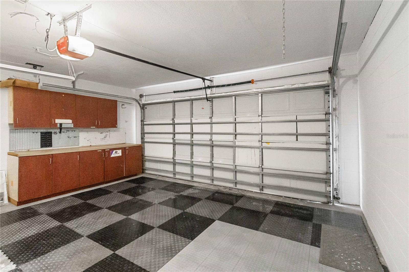 STERLING PARK UNIT 04 - Residential