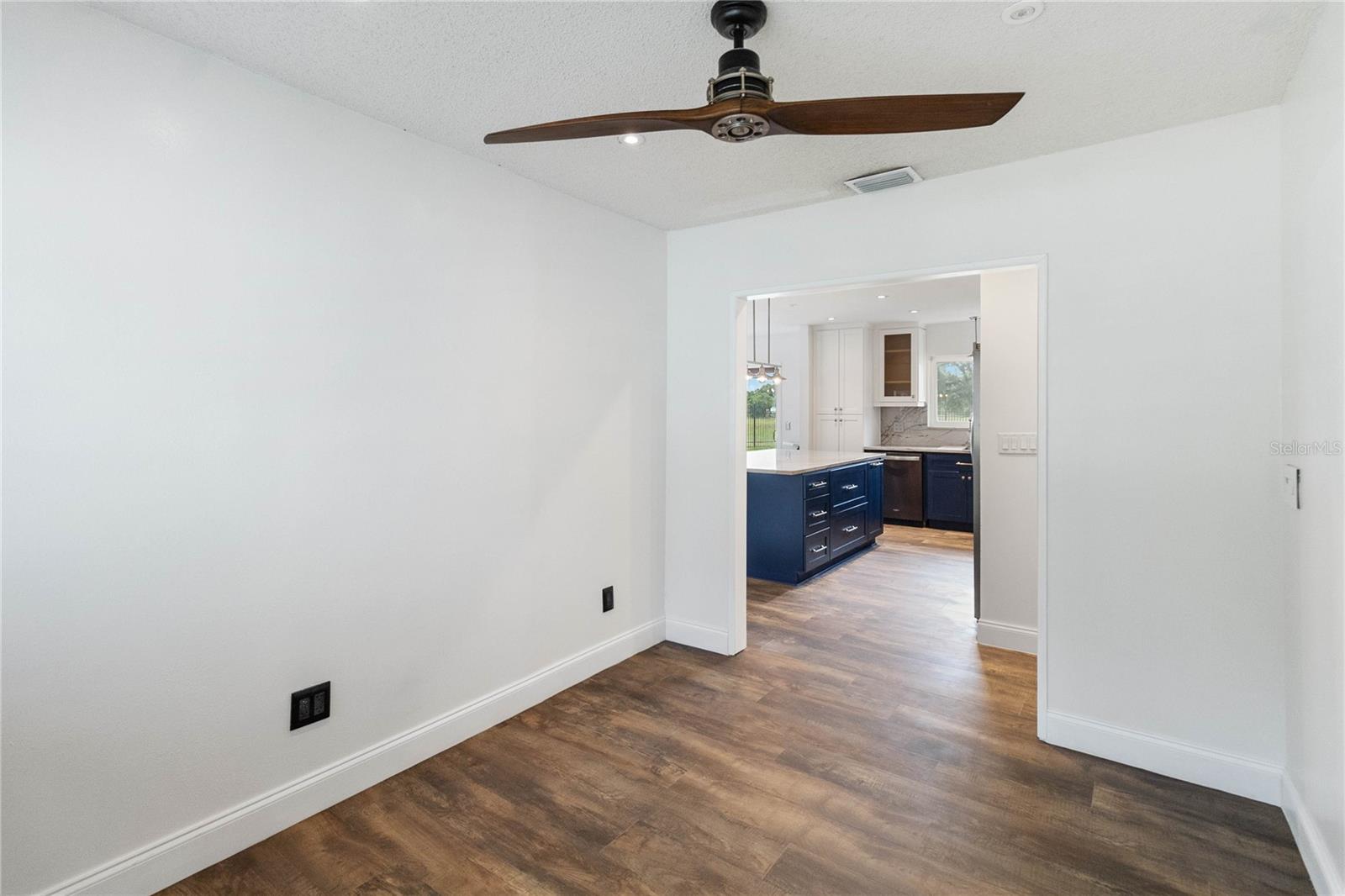 STERLING PARK UNIT 04 - Residential