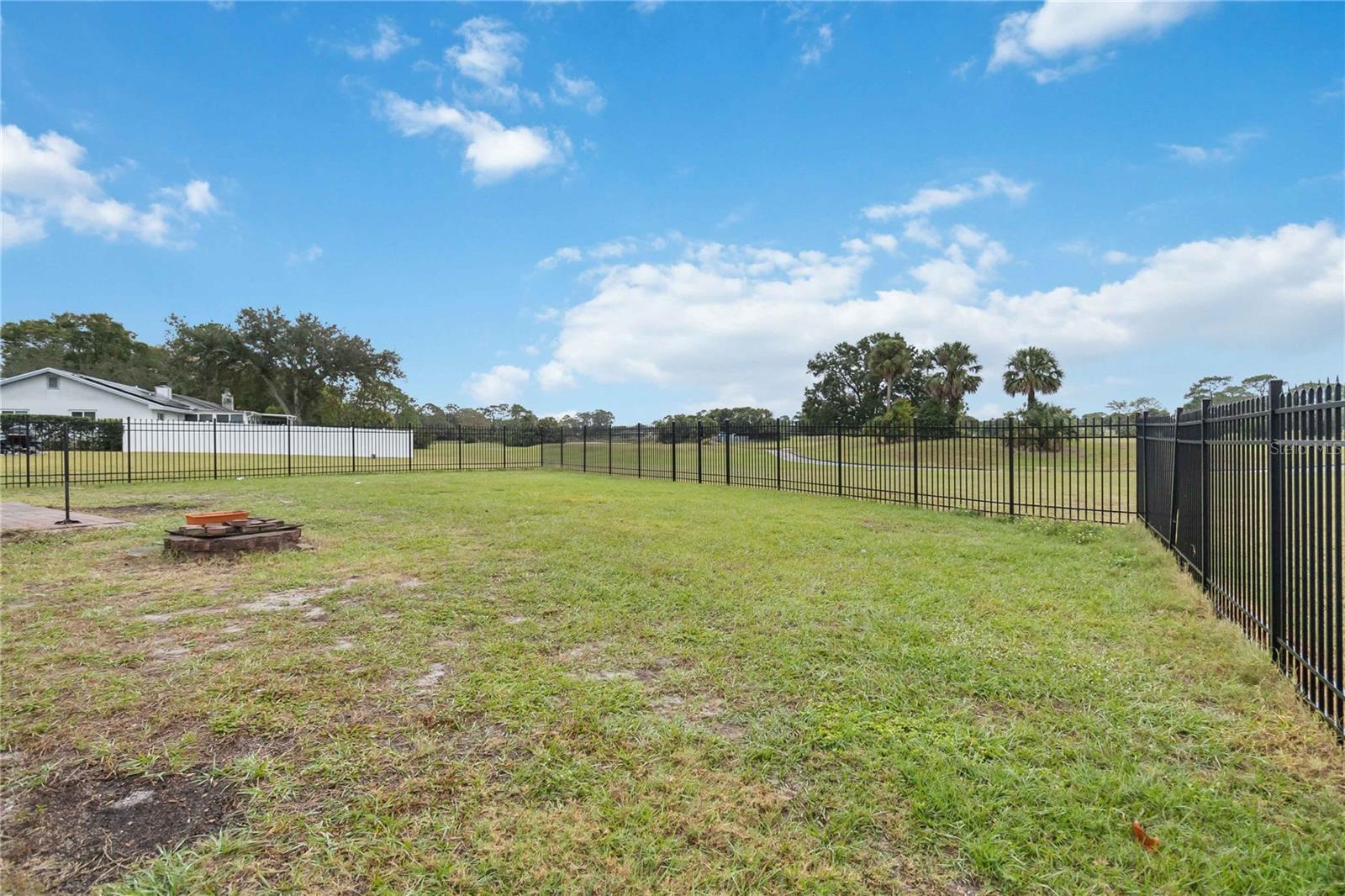 STERLING PARK UNIT 04 - Residential