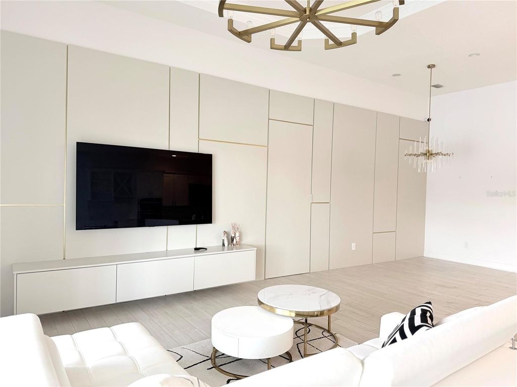 Photo of 10799 Royal Cypress Way, Orlando, FL 32836 (MLS # O6399732)