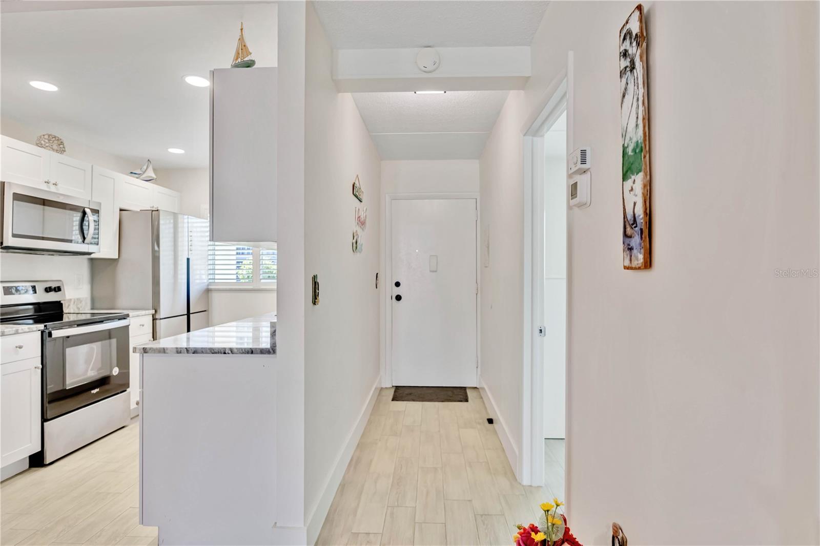 708 TAMIAMI TRAIL S 103