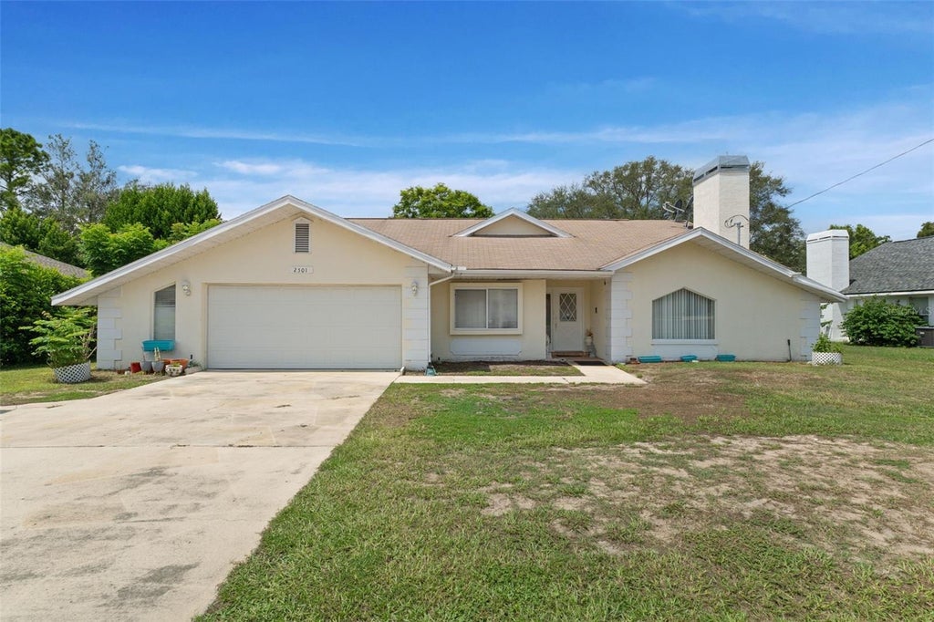 Photo of 2501 Mariner Boulevard, Spring Hill, FL 34609 (MLS # G5117081)