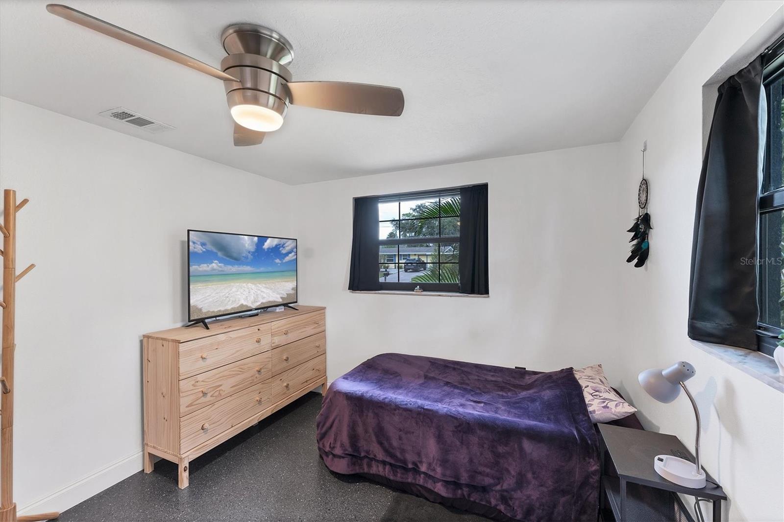 LONGLAKE ESTATES - Residential