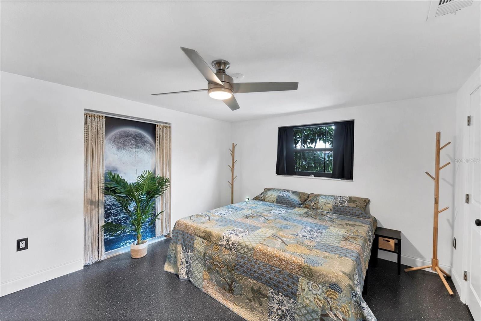 LONGLAKE ESTATES - Residential