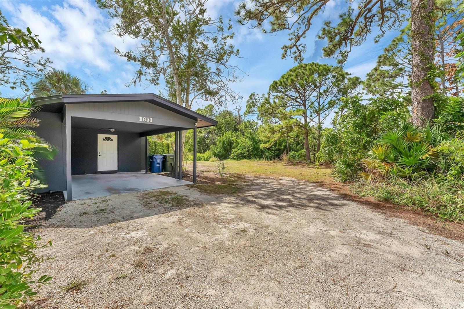 LONGLAKE ESTATES - Residential