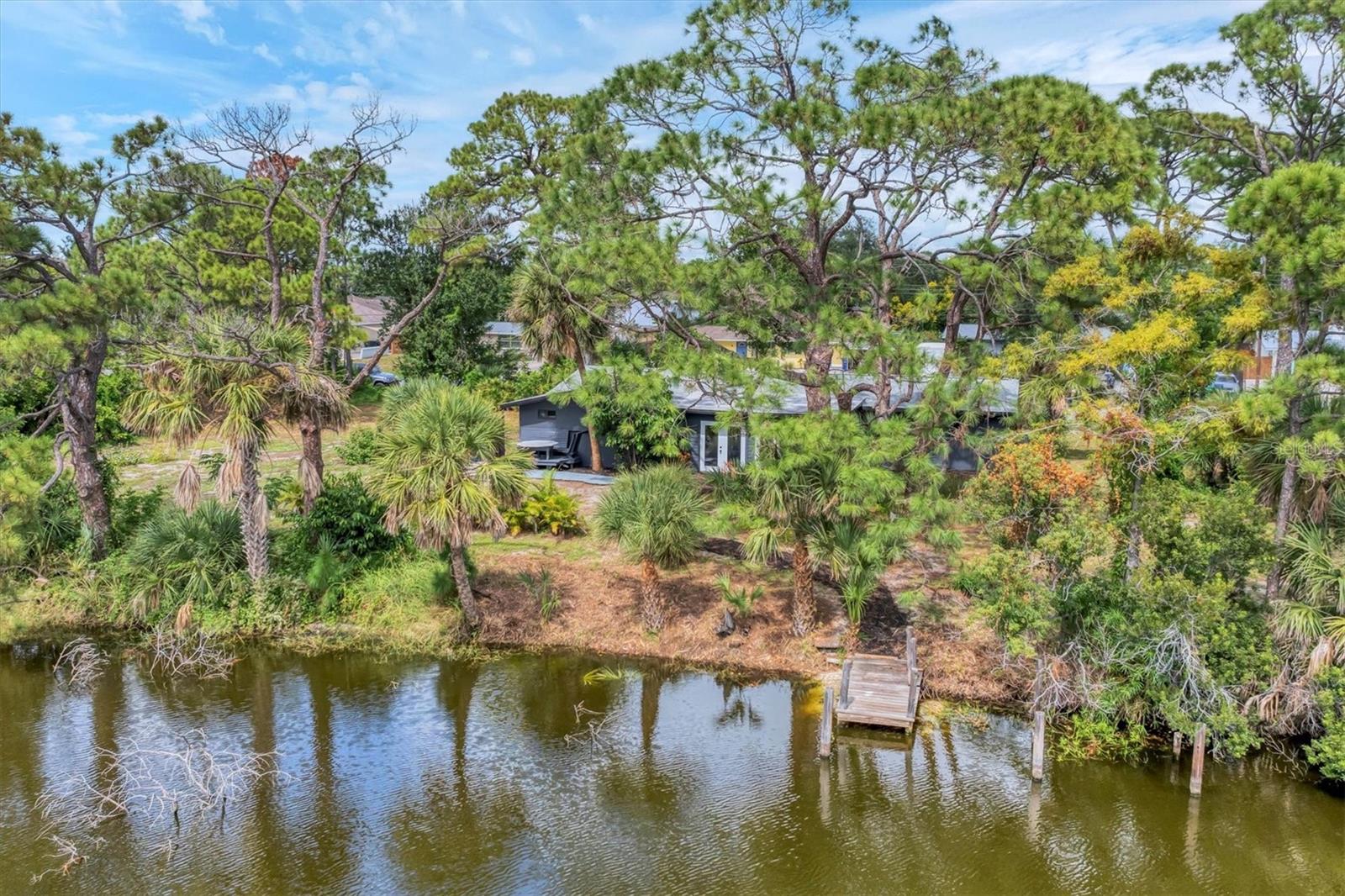 LONGLAKE ESTATES - Residential