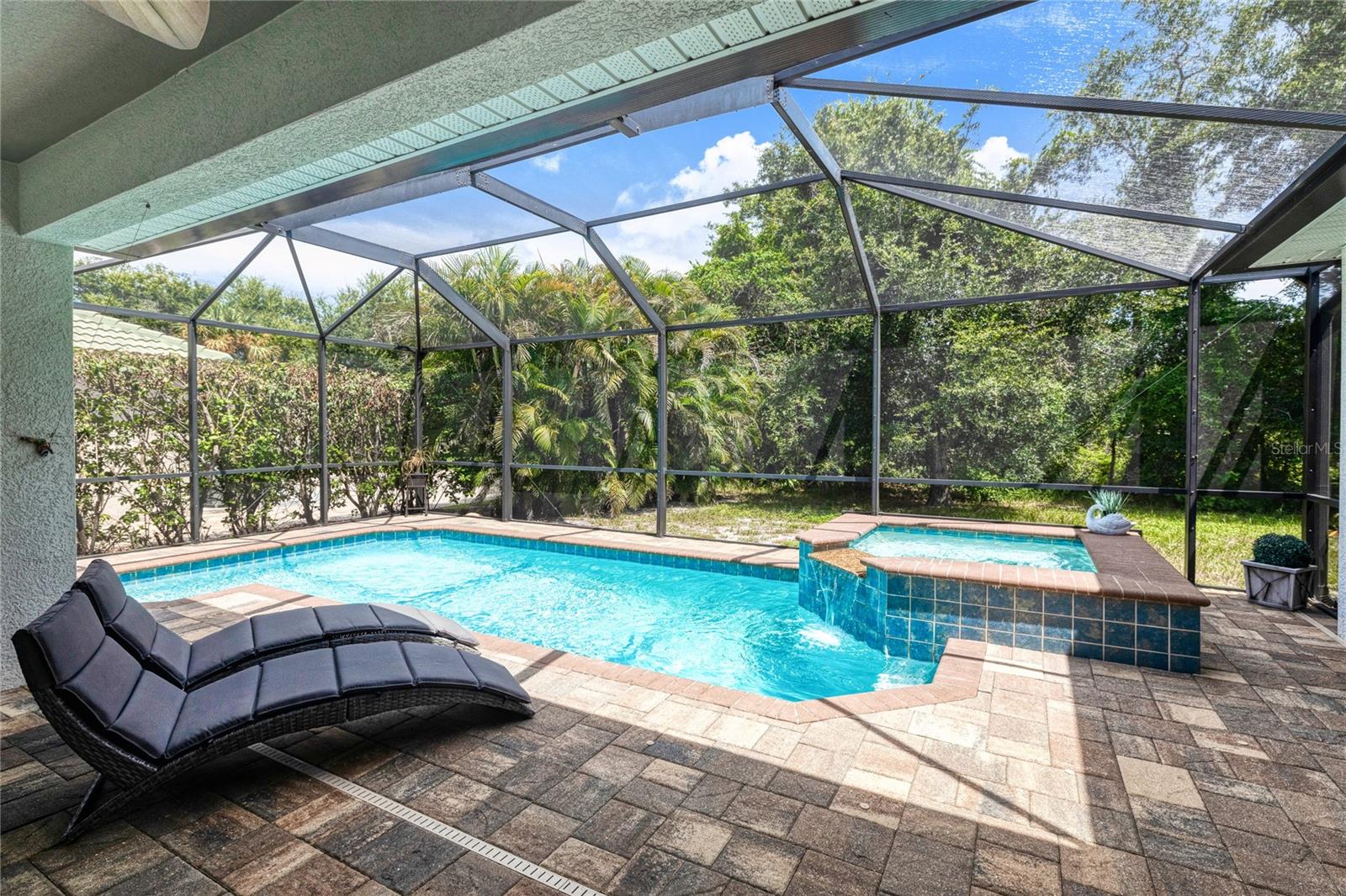 HIDDEN BAY ESTATES - Residential