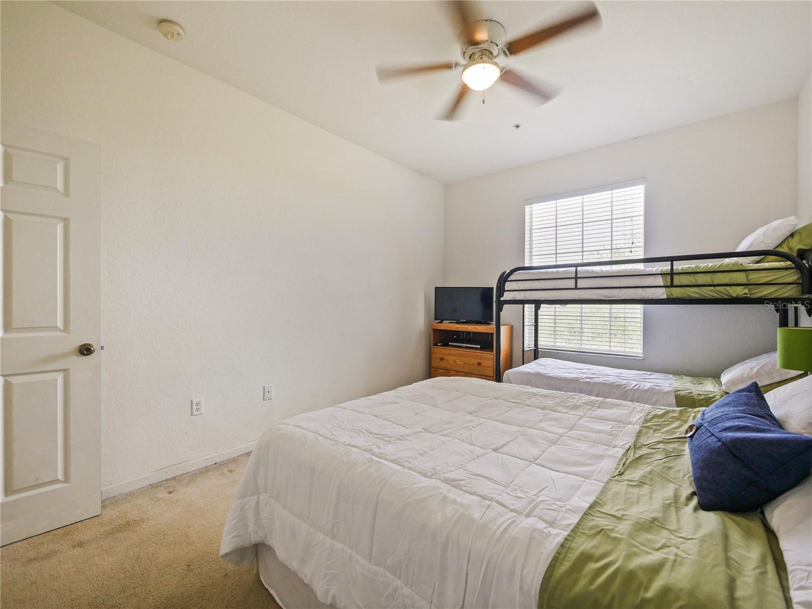 VENTURA AT WINDSOR HILLS CONDO PH 5 - Residential