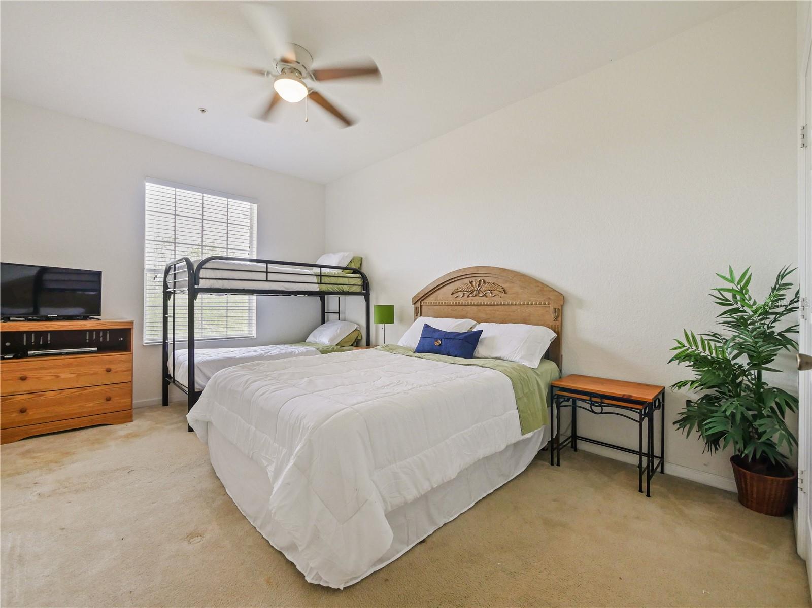 VENTURA AT WINDSOR HILLS CONDO PH 5 - Residential