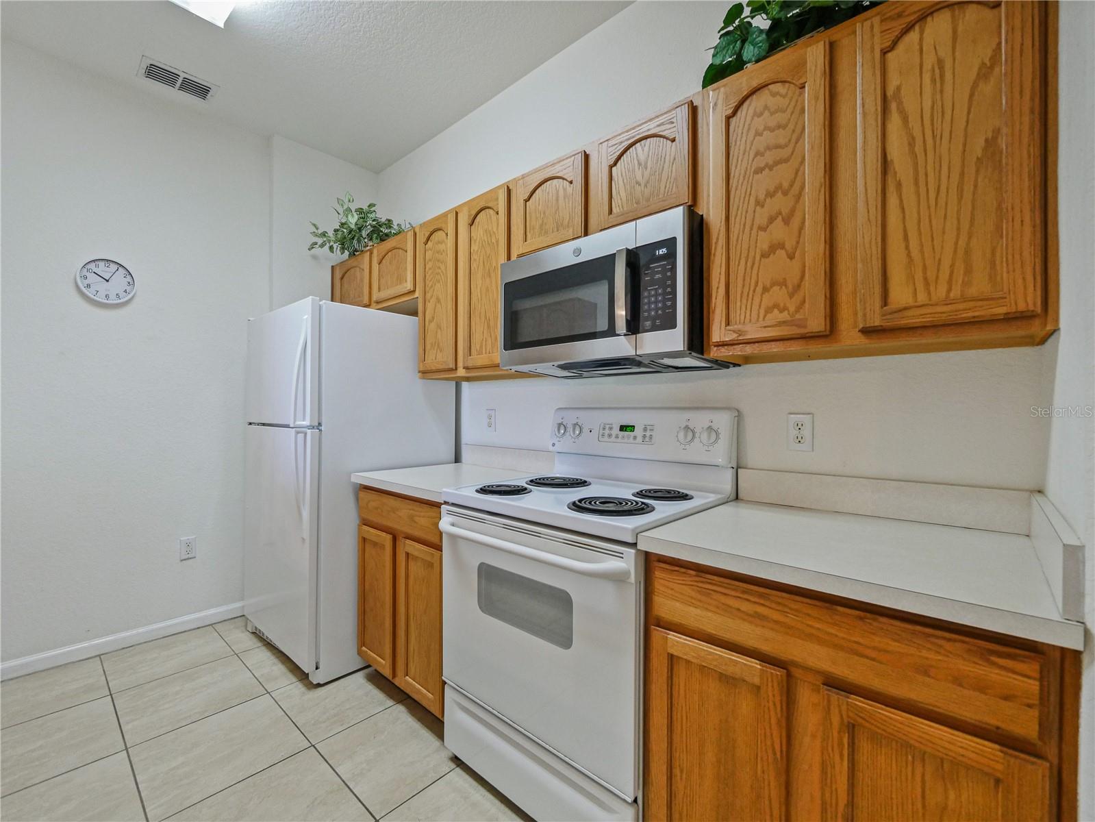 VENTURA AT WINDSOR HILLS CONDO PH 5 - Residential