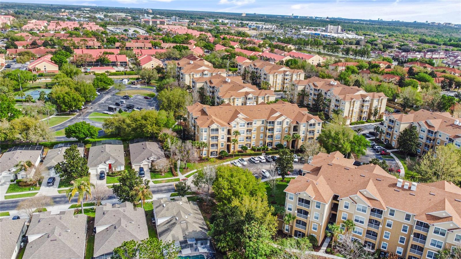 VENTURA AT WINDSOR HILLS CONDO PH 5 - Residential