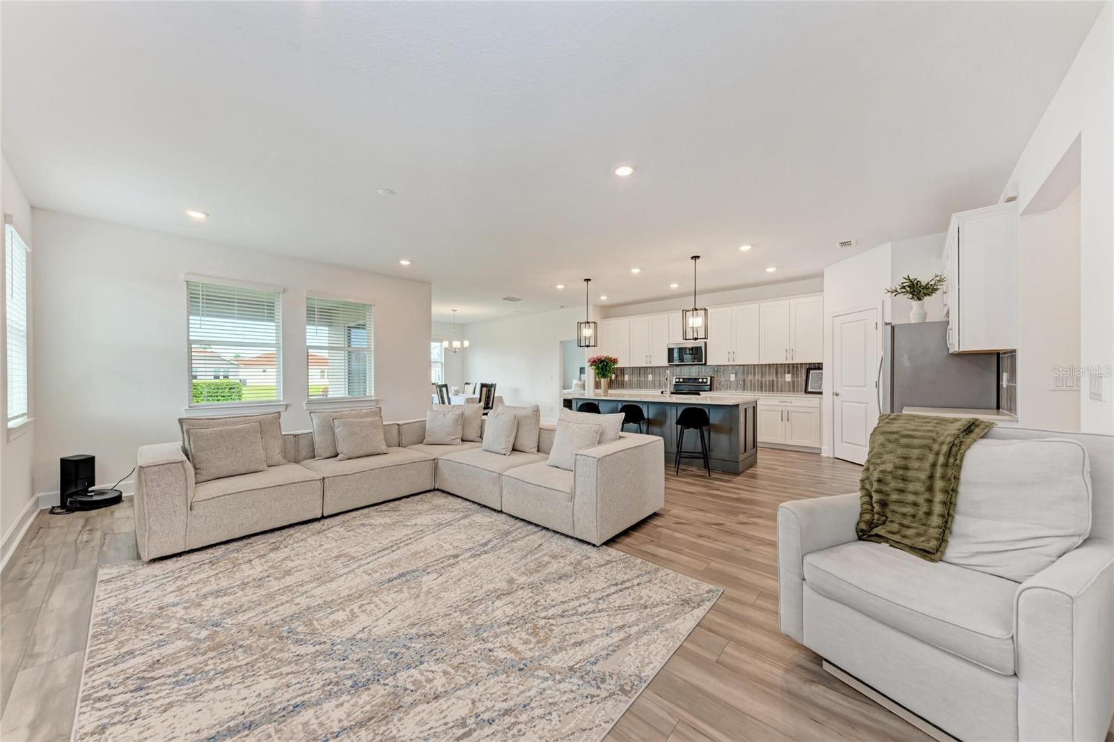 VENICE WOODLANDS - Residential