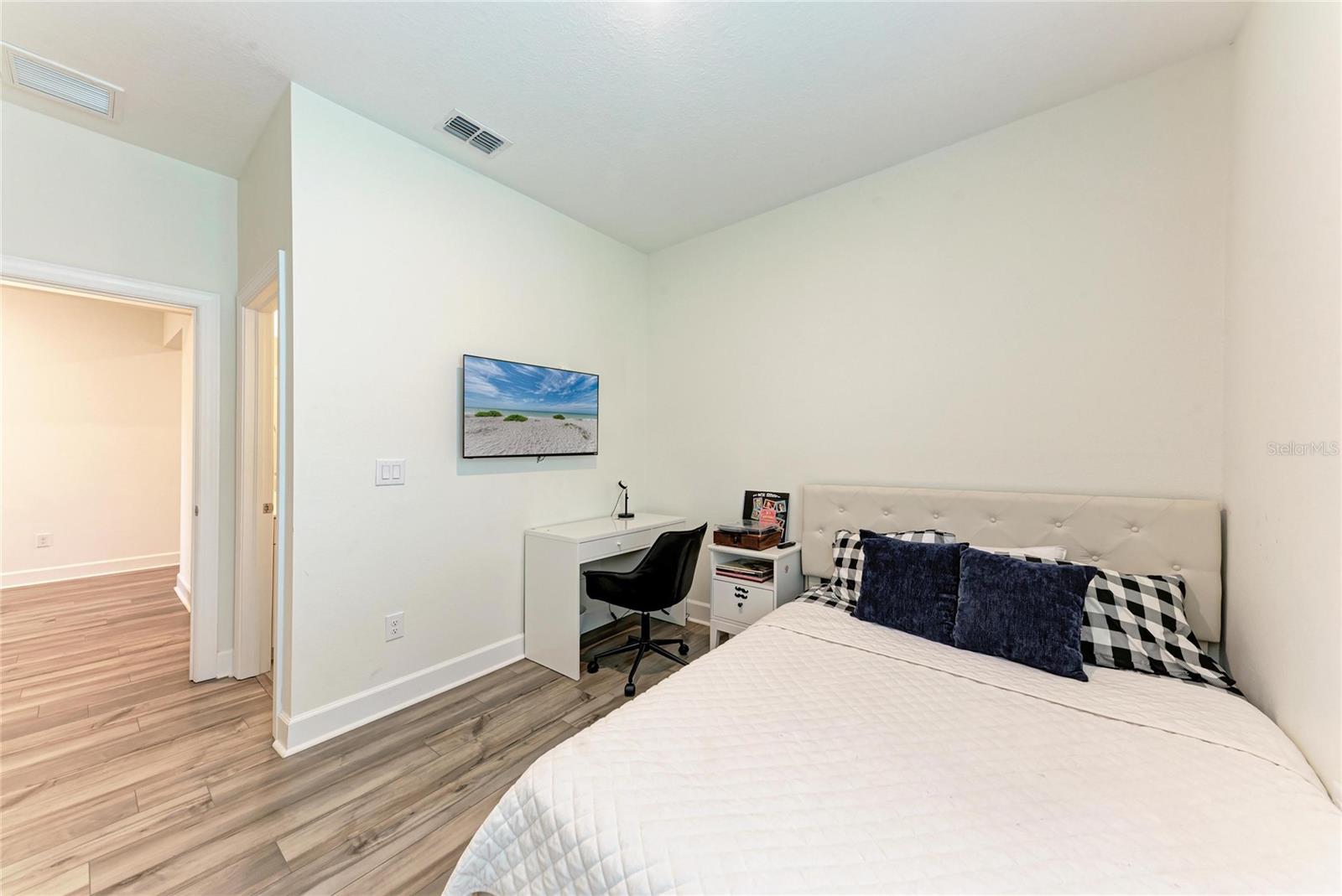 VENICE WOODLANDS - Residential
