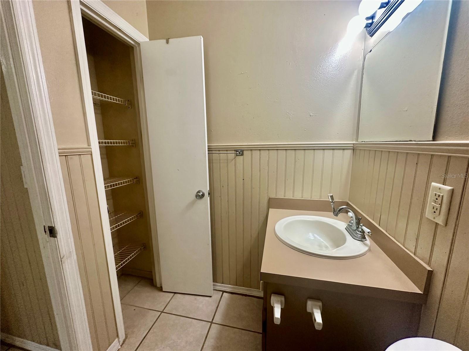 CENTURY ESTATES SUB - Residential