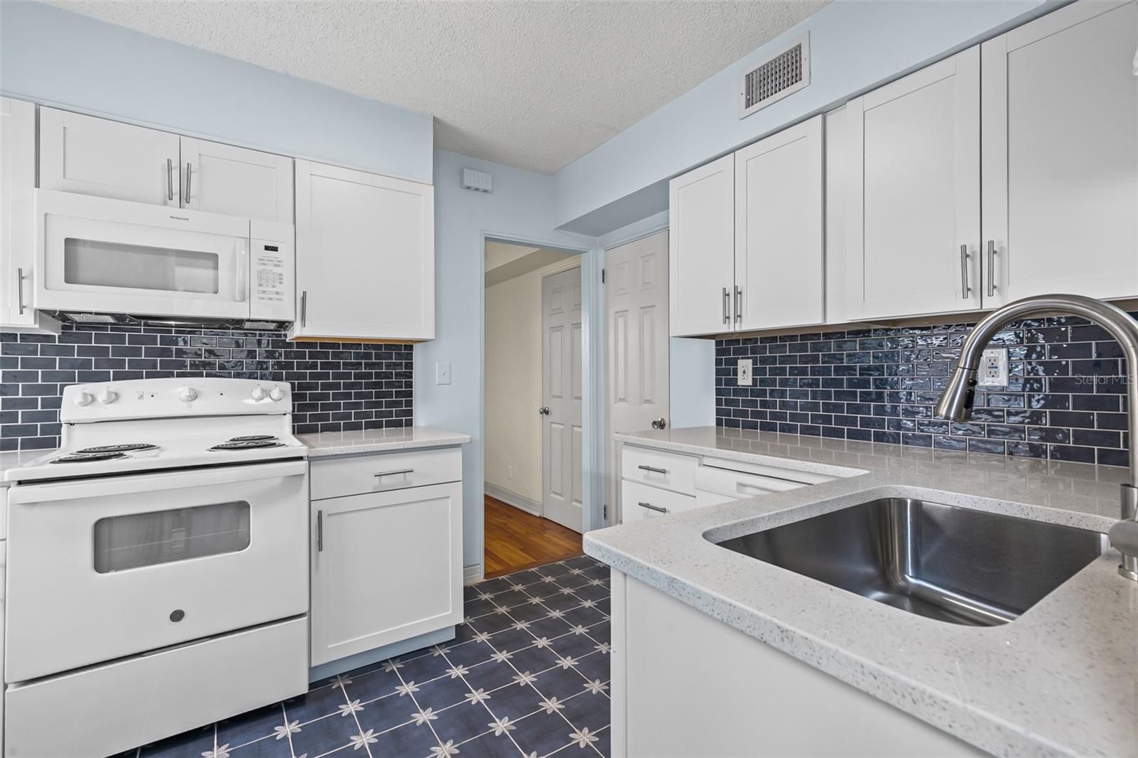 SCHNEES REP ATLANTIC CITY - Residential Income