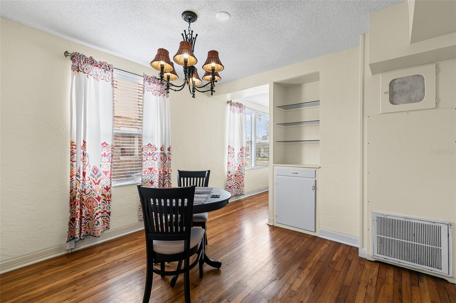 SCHNEES REP ATLANTIC CITY - Residential Income