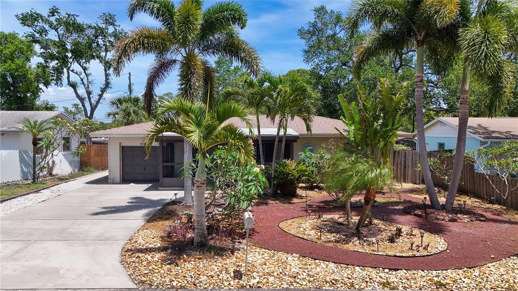 Photo of 5135 101st Street N, St Petersburg, FL 33708 (MLS # TB8494148)