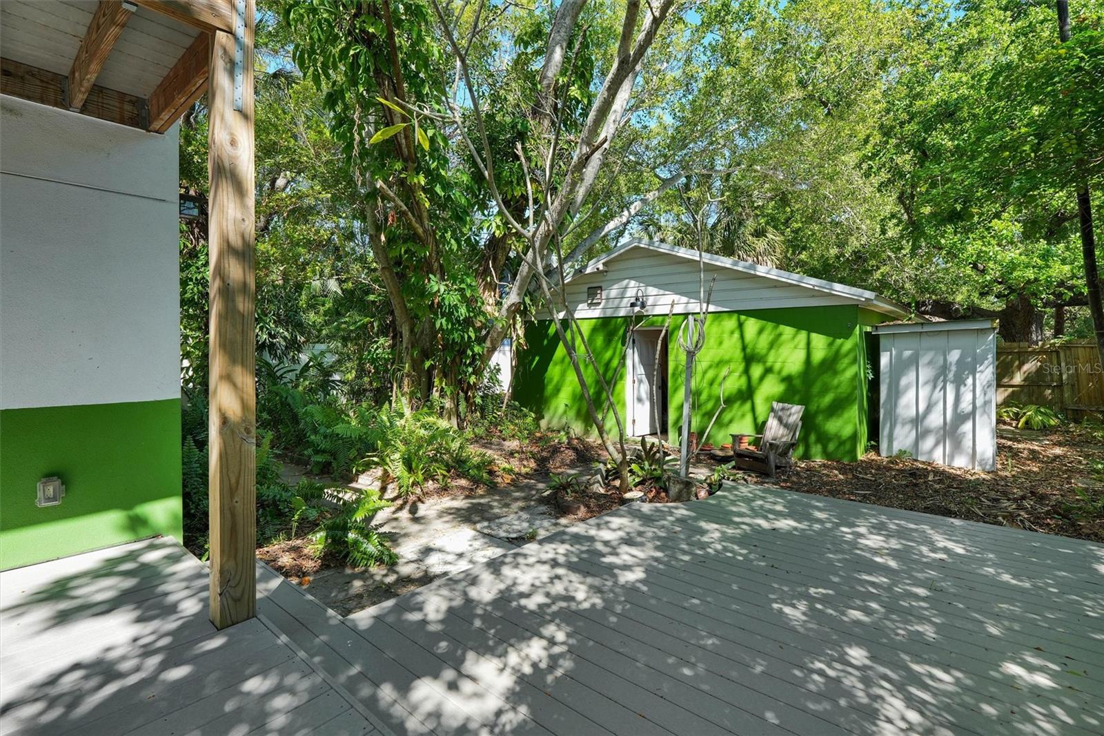 ROUSLYNN - Residential