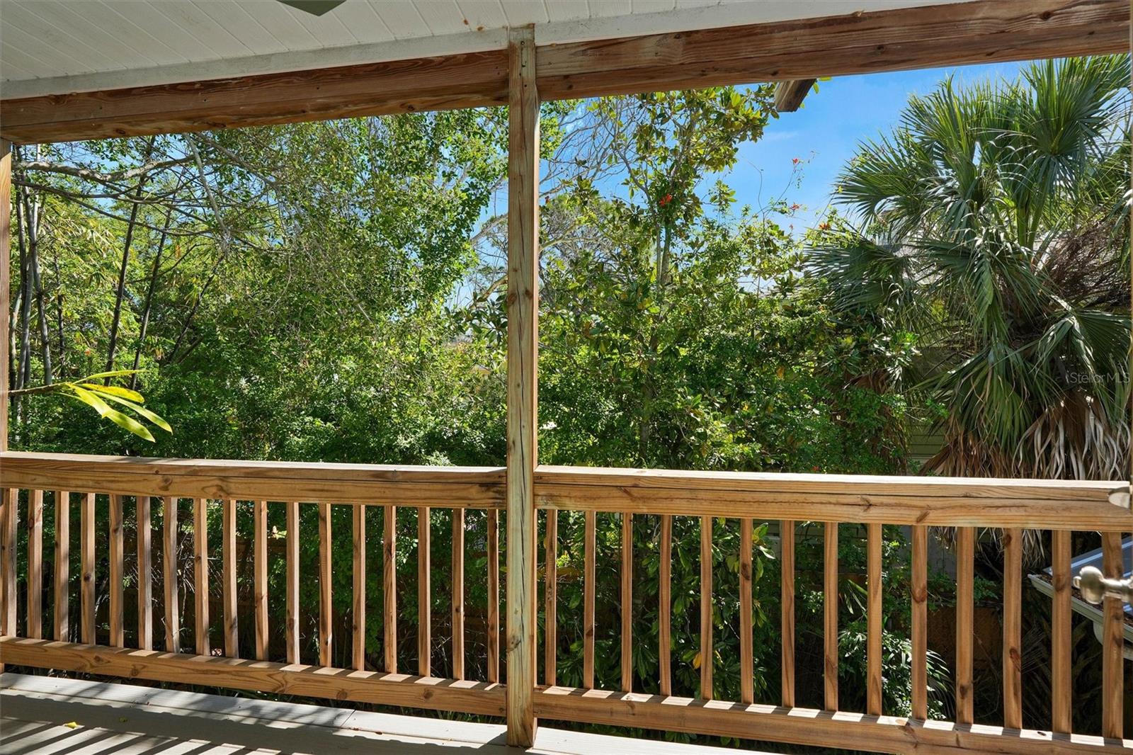 ROUSLYNN - Residential