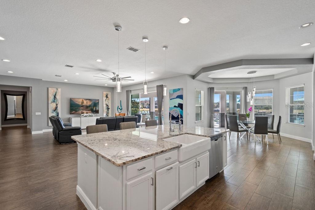 BELLALAGO - Residential