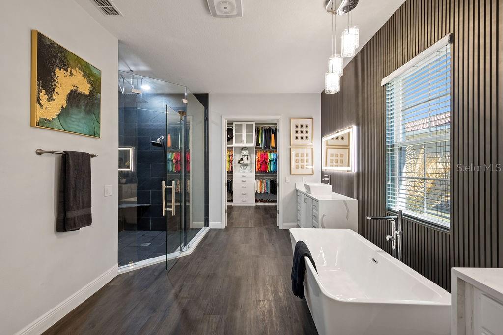 BELLALAGO - Residential