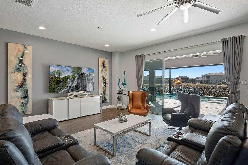 BELLALAGO - Residential