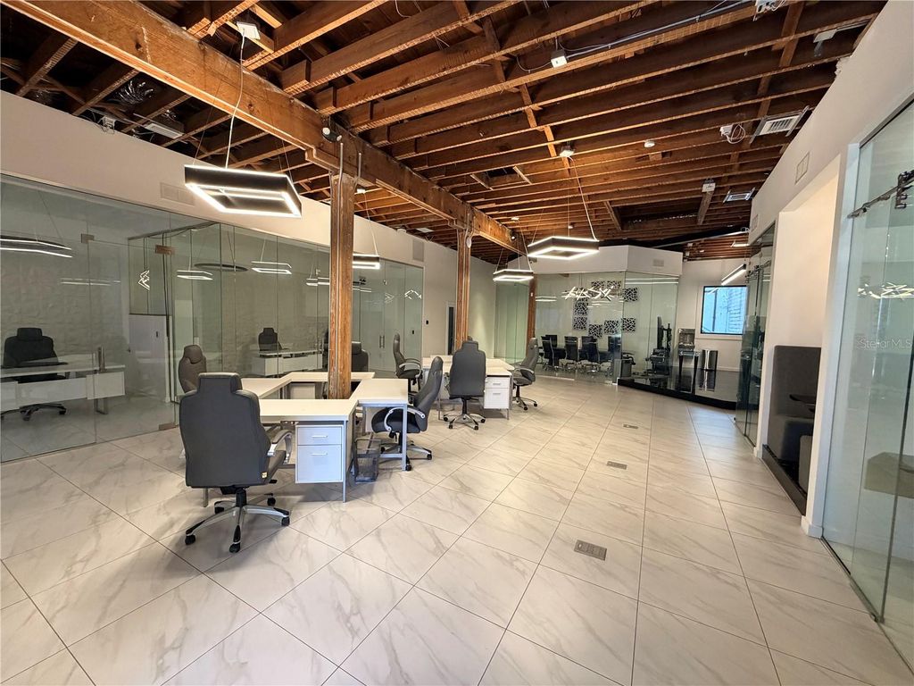 Photo of 1006 N Florida Avenue, Tampa, FL 33602 (MLS # TB8484470)