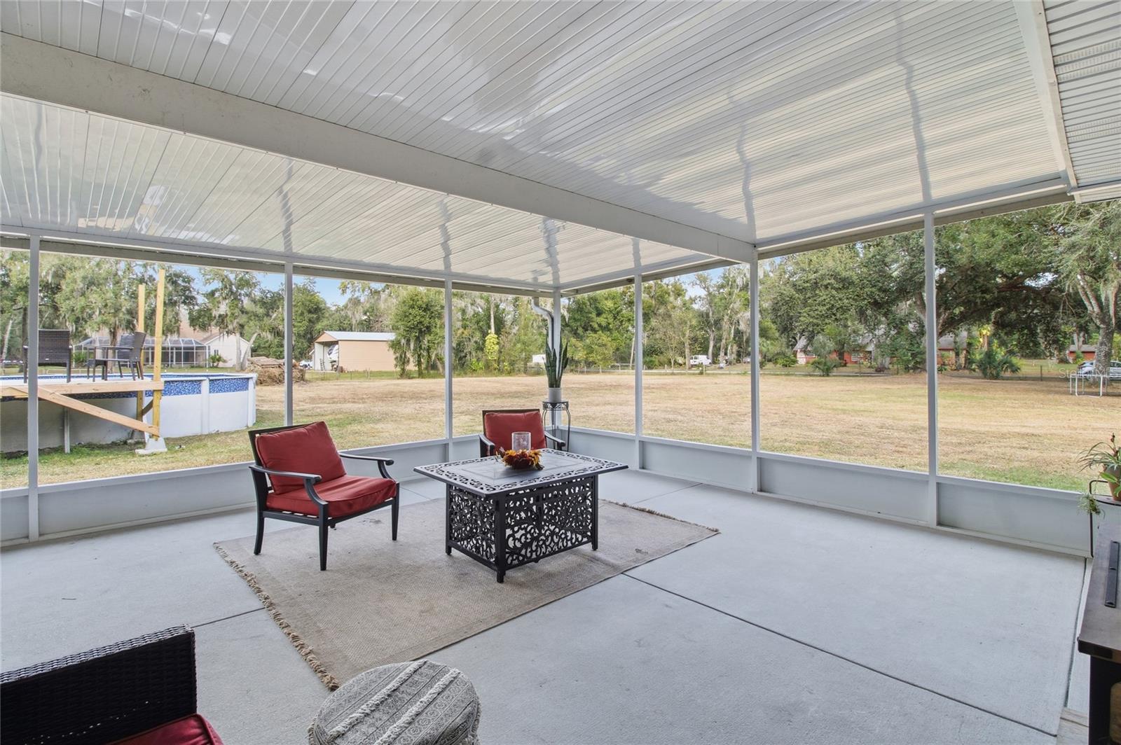 SHADY OAK ESTATES - Residential