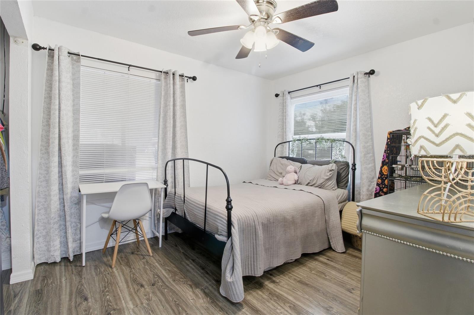 SHADY OAK ESTATES - Residential