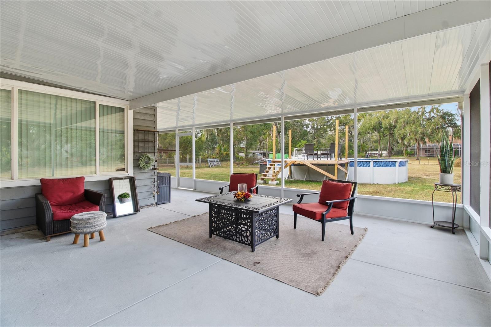 SHADY OAK ESTATES - Residential