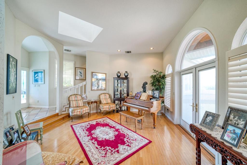 INDIAN ROCKS - Residential