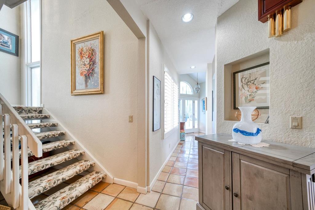 INDIAN ROCKS - Residential