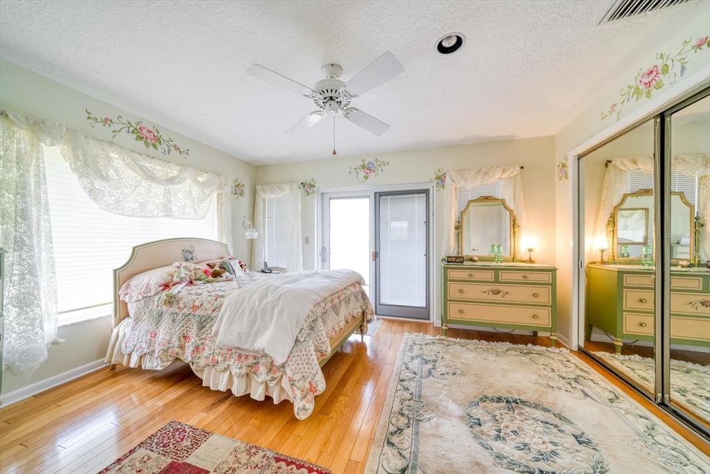 INDIAN ROCKS - Residential