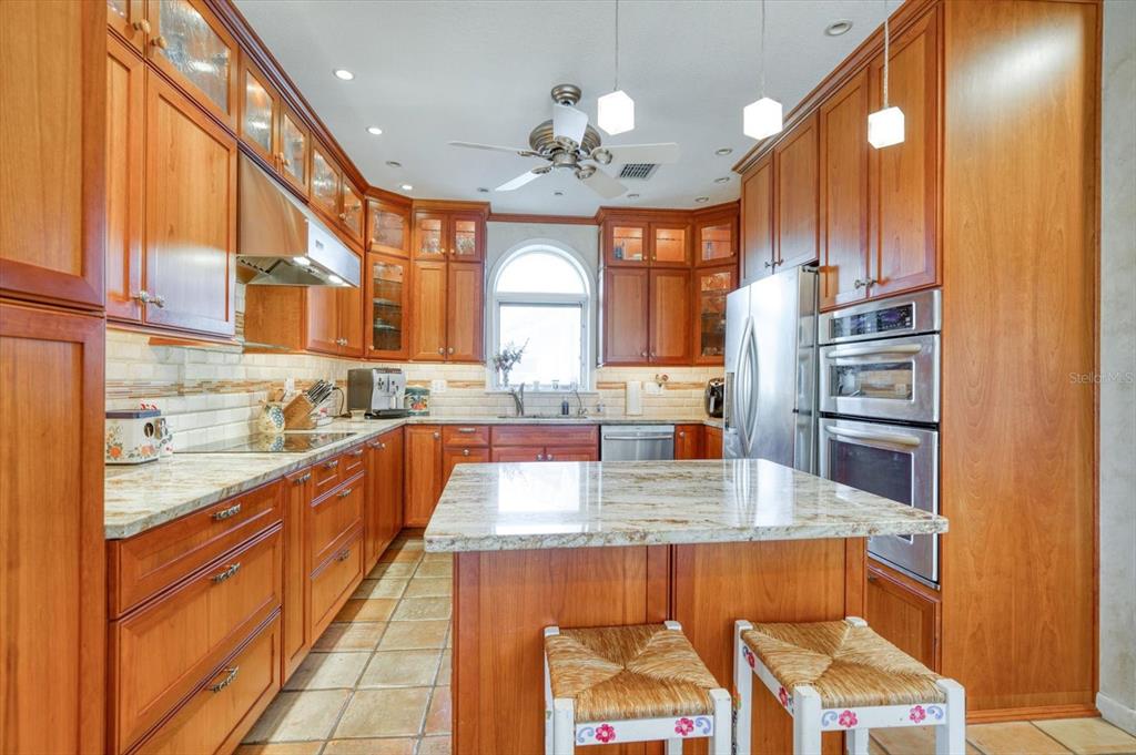 INDIAN ROCKS - Residential