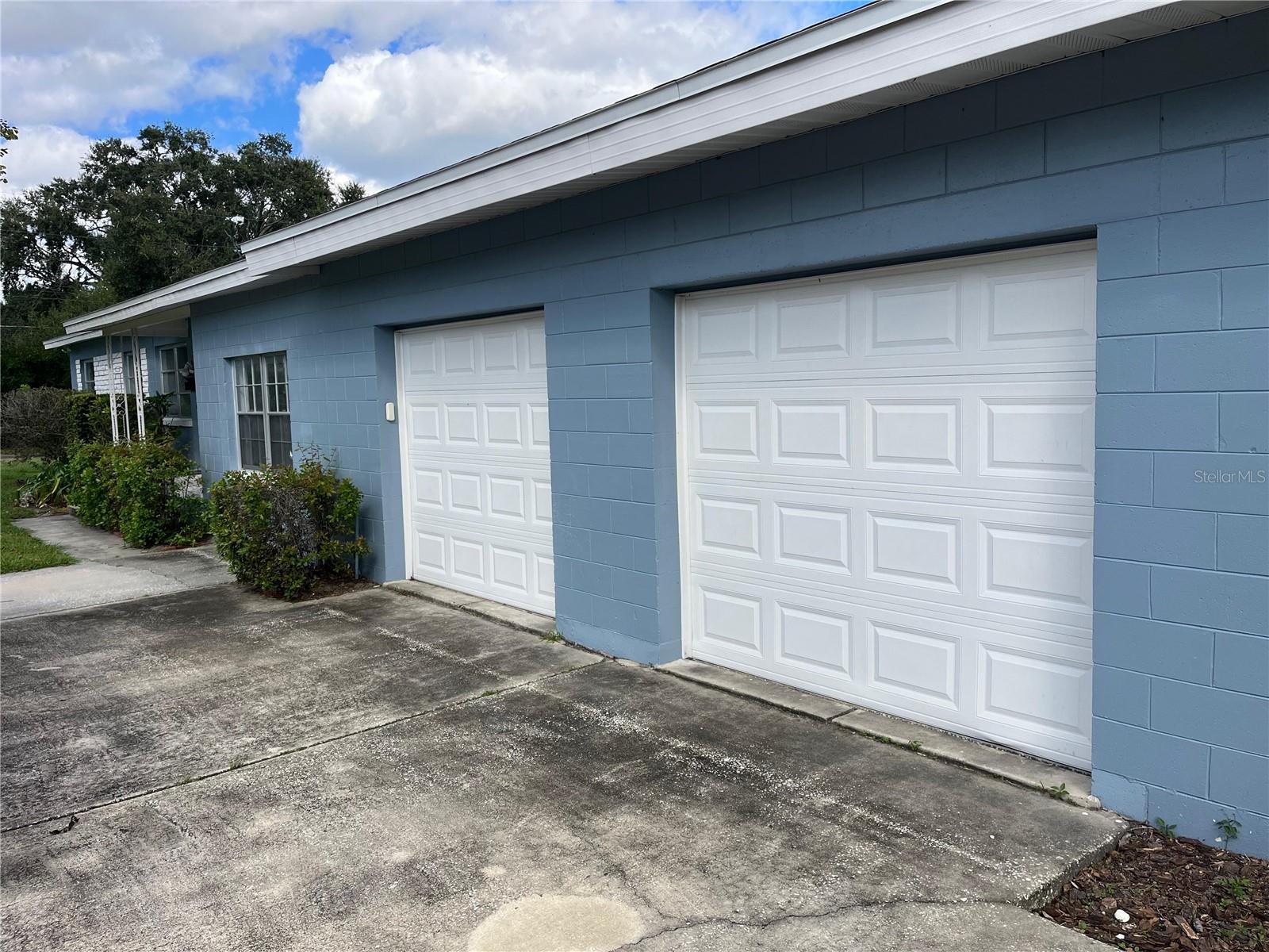 CAROL COURT - Residential