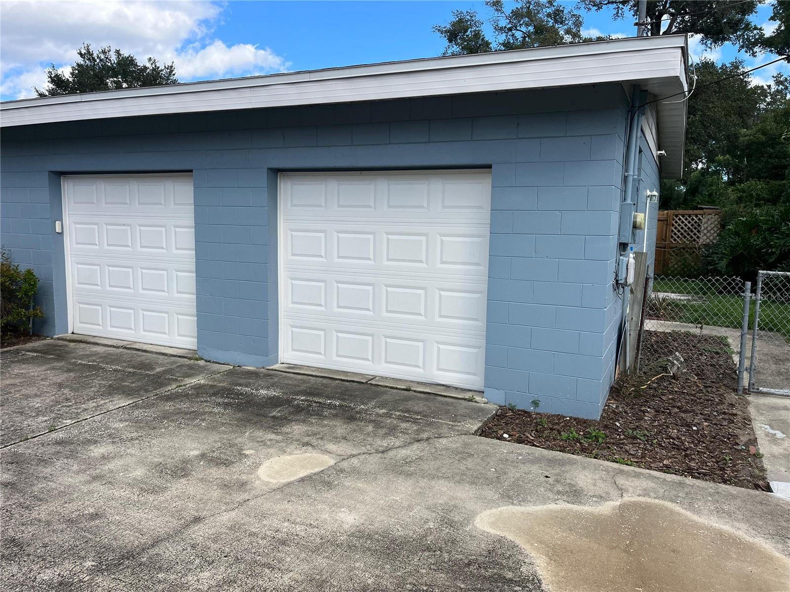 CAROL COURT - Residential