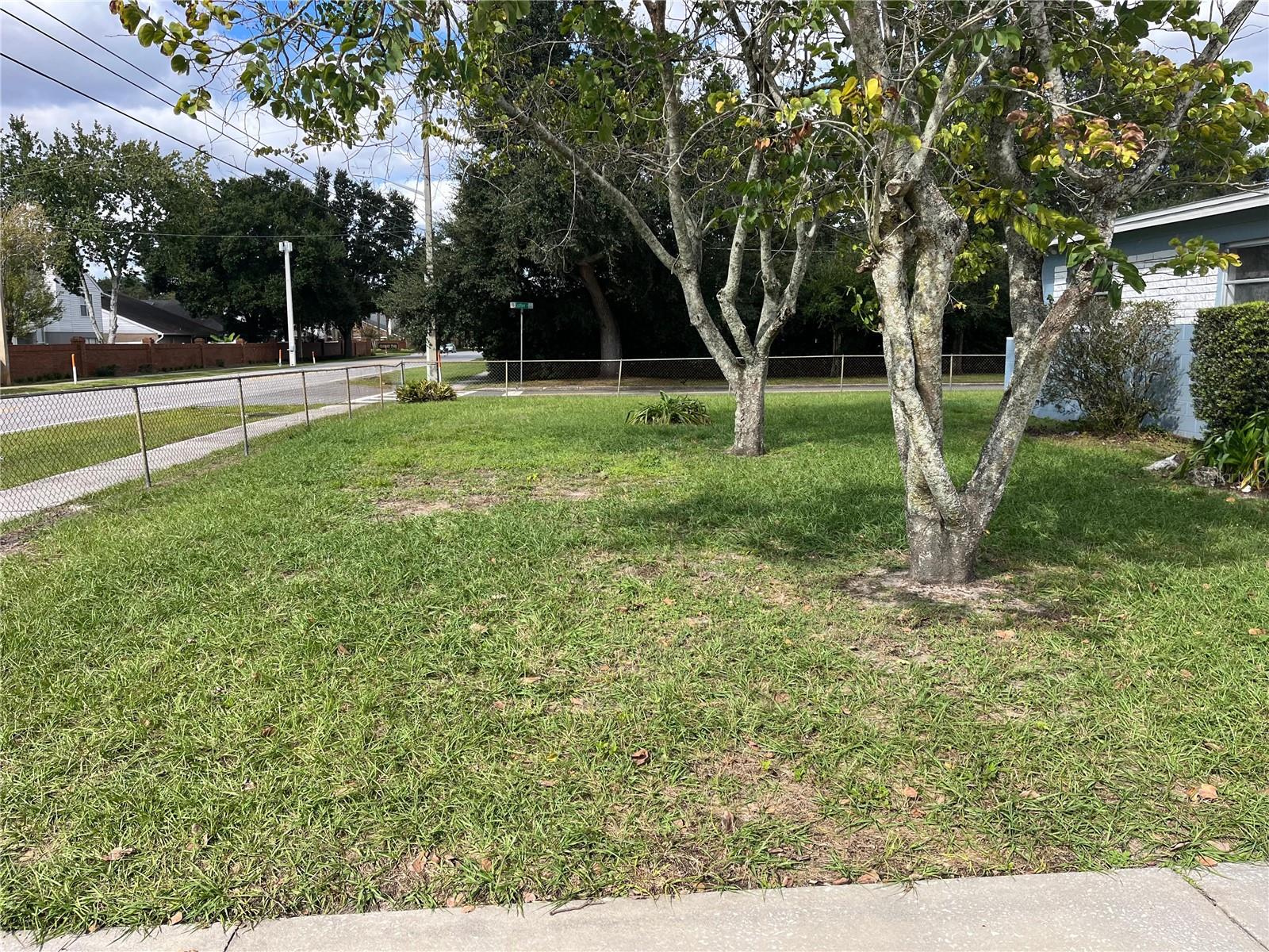 CAROL COURT - Residential