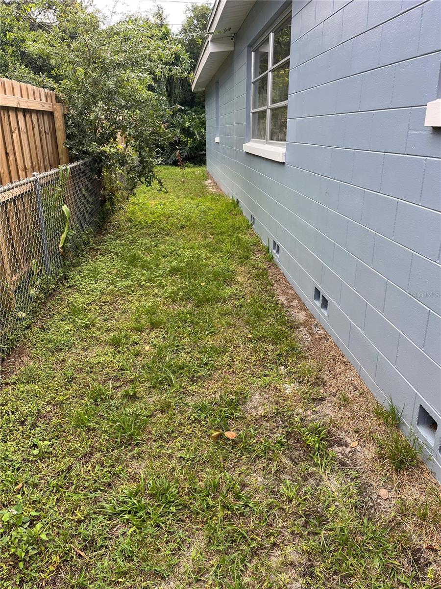 CAROL COURT - Residential