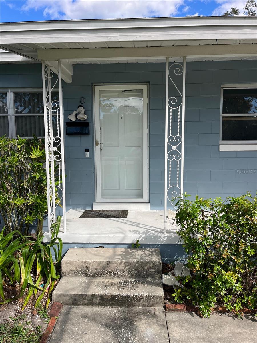 CAROL COURT - Residential