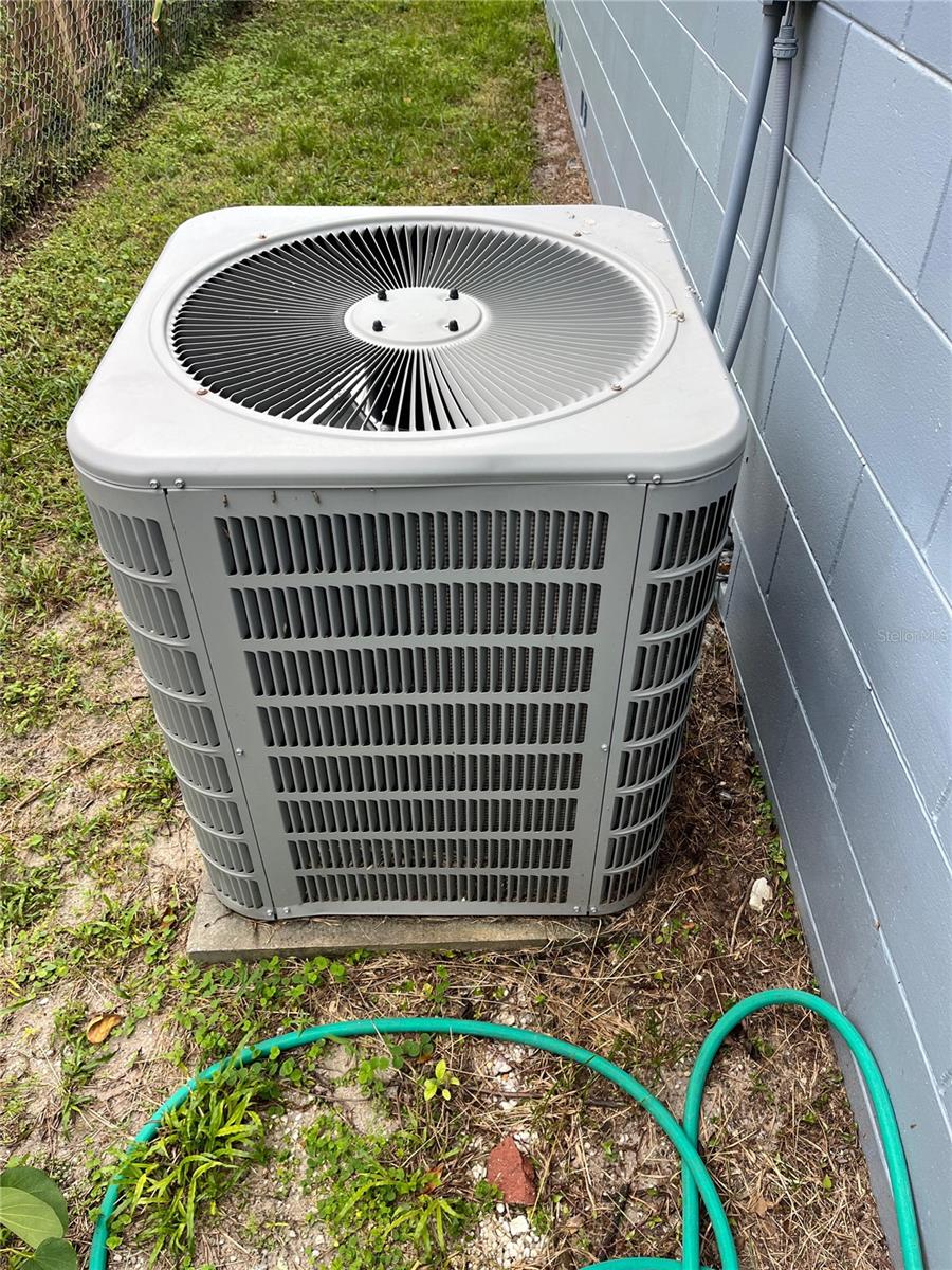 CAROL COURT - Residential