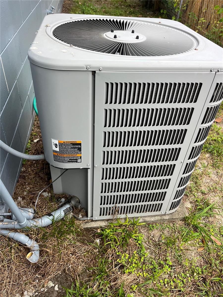 CAROL COURT - Residential